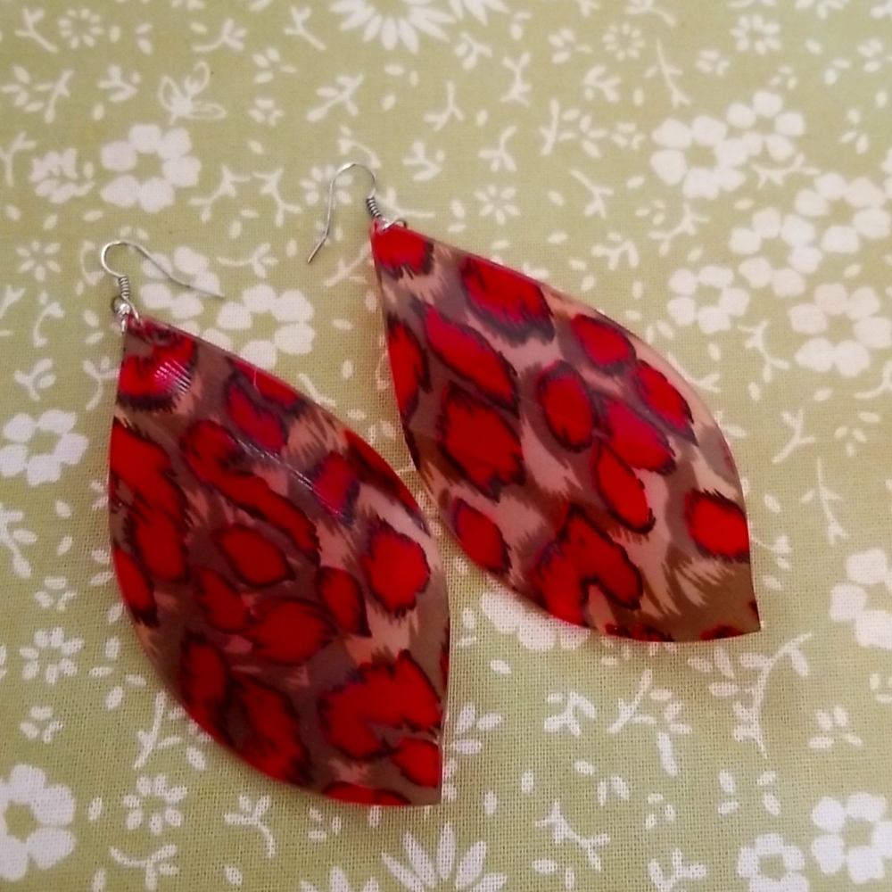 NWT Red leopard acrylic earrings